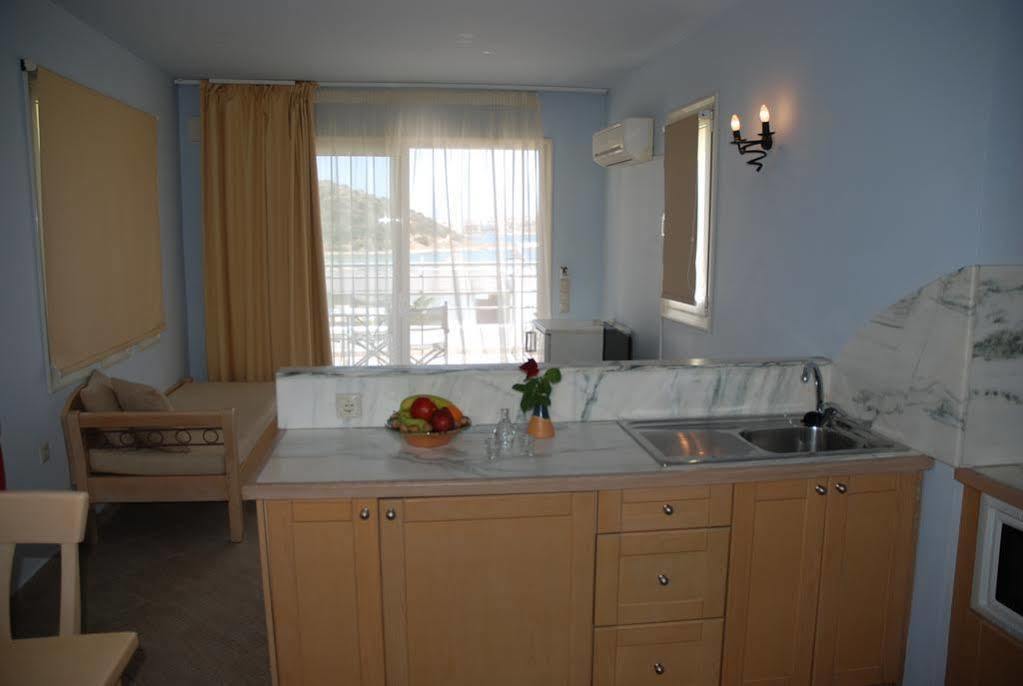 The Sand Suites (Adults Only) Agios Nikolaos Exteriör bild